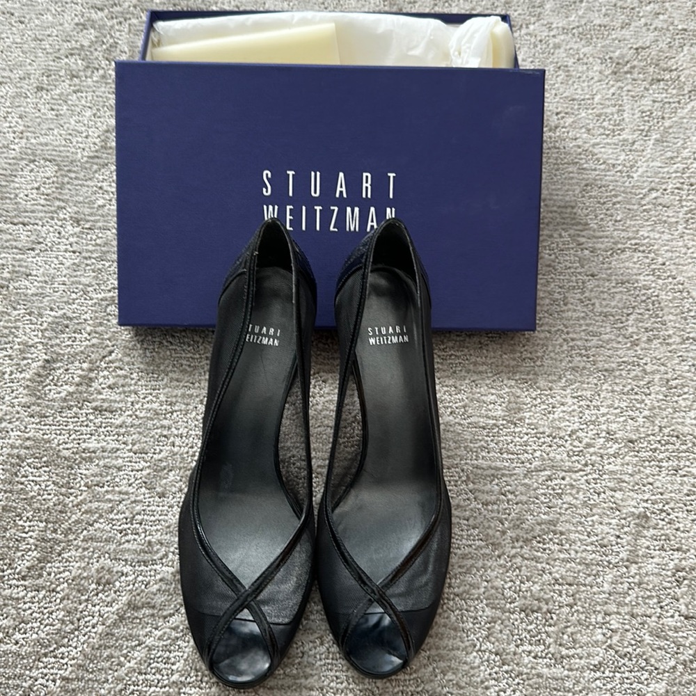 Stuart Weitzman high heels 2 1/2 in black lace peep toe size 10